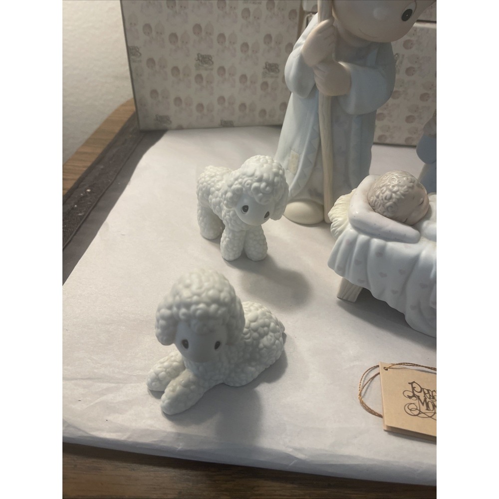 Precious Moments Come Let Us Adore Him 9 pc 9"- 10" Nativity Set #104523 & Boxes - Picture 13 of 16